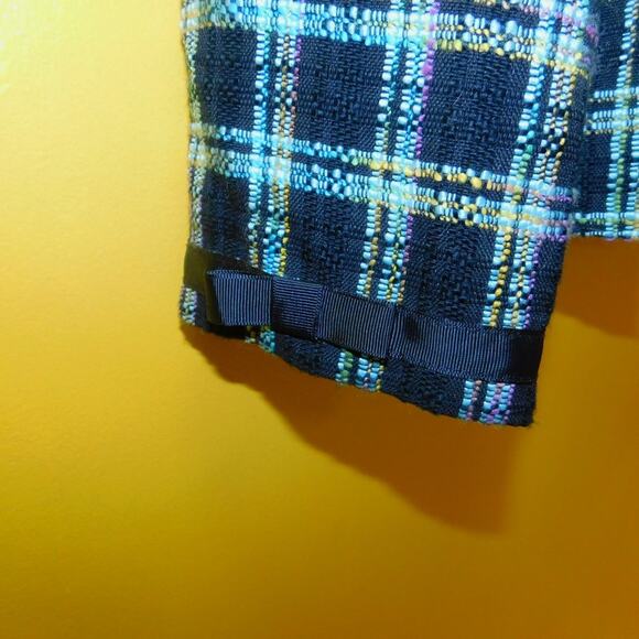 Requirements black multi color plaid blazer women - Picture 4 of 7